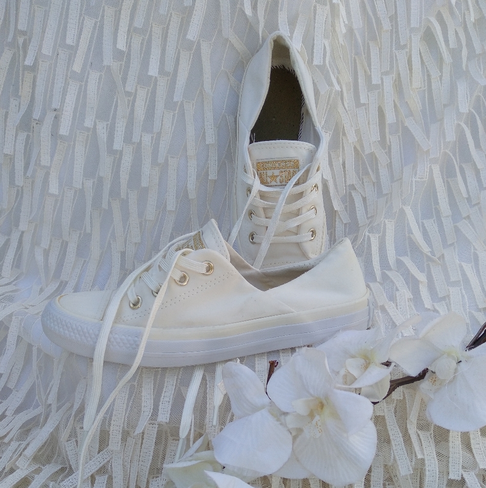 Converse Sneakers